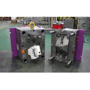 Precision Plastic Injection Moulding Services Of Automotive Lighting Mold