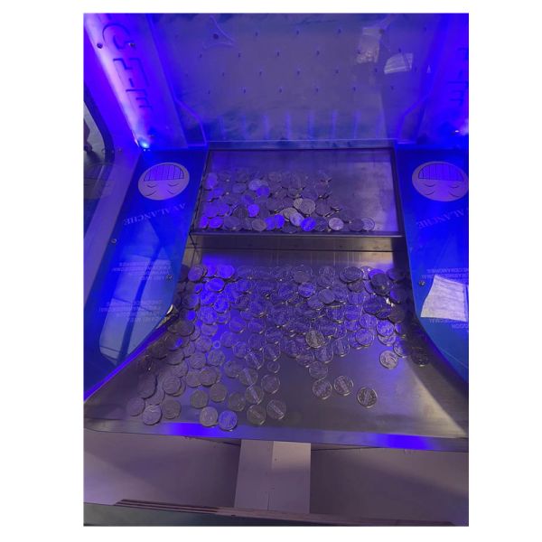 Upright Reusable Coin Drop Machine , Multifunctional Quarter Coin Pusher