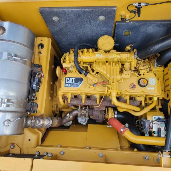 Powerful Second Hand Japanese Imported CAT 320E Excavator Used Machinery