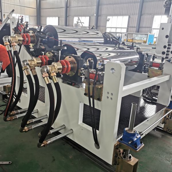 PP PE Sheet Extruding Line For PP PE Sheet And Board Production With Customized Design