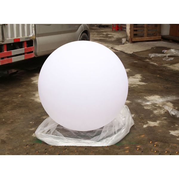 LED luminescent round ball lamp spherical landscape park scenic area courtyard grass lawn beautiful display bright lamp