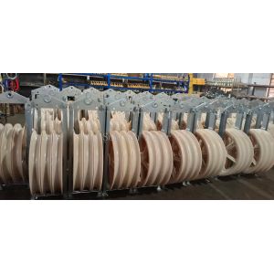 60KN Aluminum Nylon Sheaves Pulleys Three Sheave Transmission Stringing Blocks