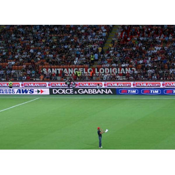 P10 Outdoor Football Stadium LED Display Banners For Perimeter Advertising