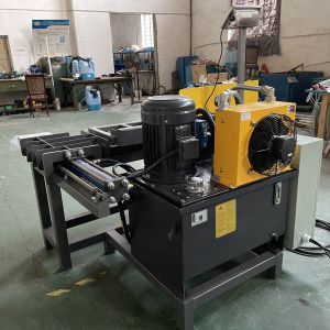 Automatic Feeding 1.8t/h Horizontal Hydraulic Baler