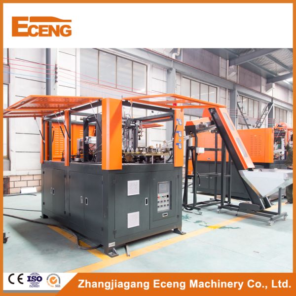 2200 BPH Output Bottle Blow Molding Machine , Blowing Machine For Pet Bottles