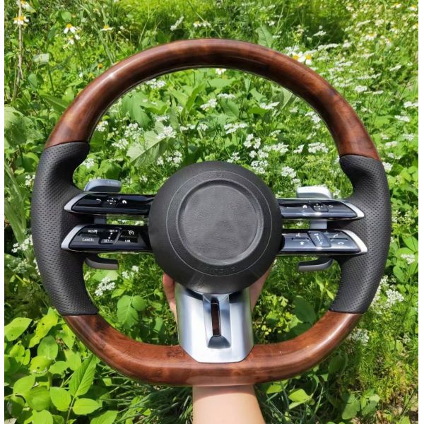 Contoured Griped PU Steering Wheel ODM Car Modification Drift Steering Wheel