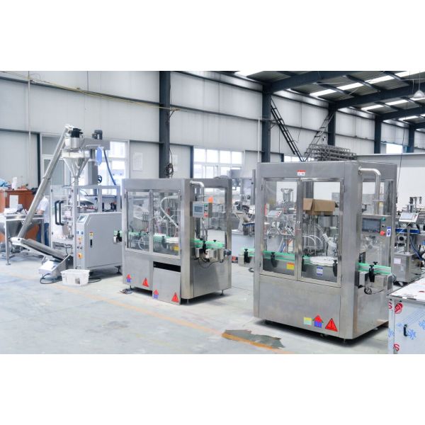 Siemens PLC Control Oil Bottle Filling Machine For Plastic Or Glass Bottle