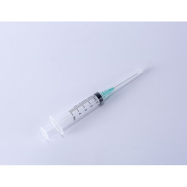 Quality FDA510K Medical Sterile Disposable Syringe With Needle 5ml for sale