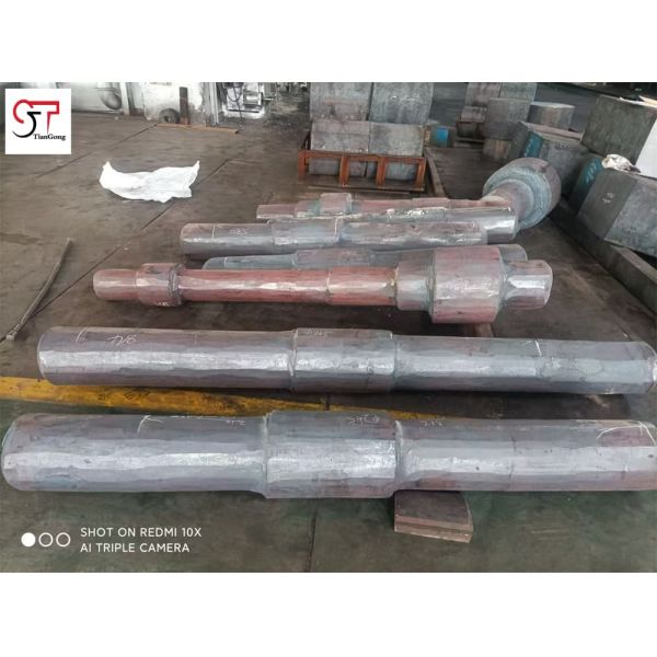 Heavy Duty Carbon Steel Forgings Upper Drive Shaft Forgings For Conveyor Systems