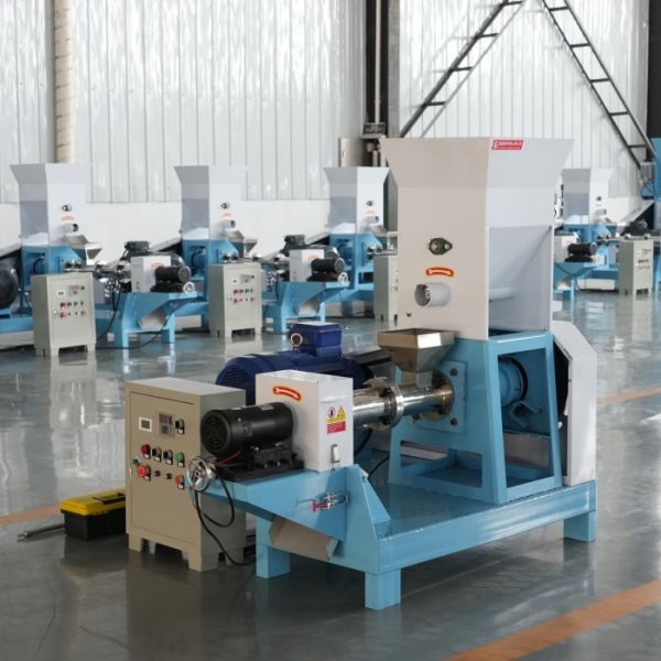 Hydroponic Floating Fish Feed Machine 60 To 80kg/ H Dog Food Processing Machine