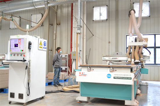 Medical Cosmetic Display Rack Stand Display Wall Cabinet Gold