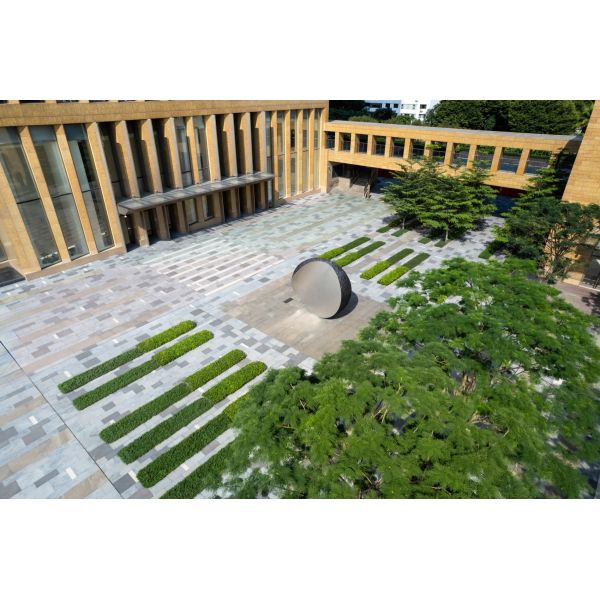 Europe Regional Feature Stainless Steel Forged Abstract Sculpture for Landscaping